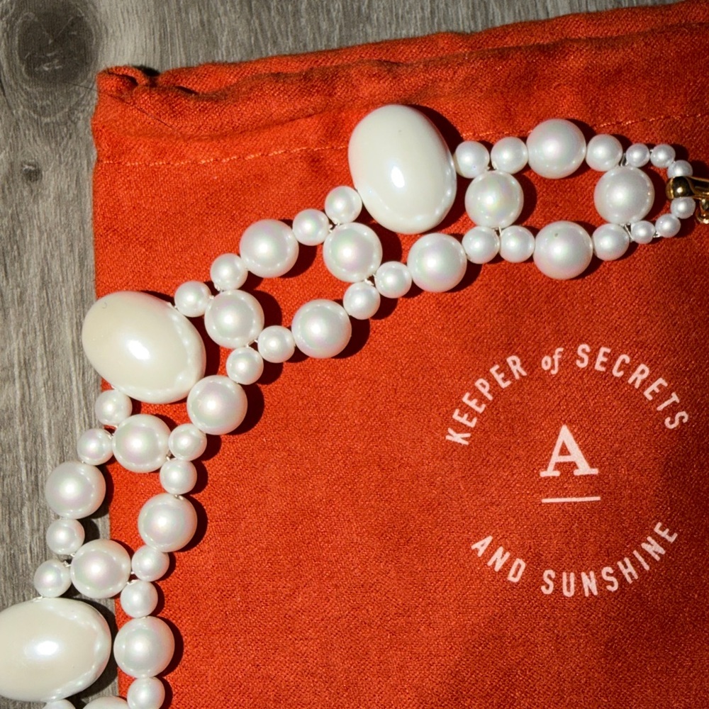 Anthropologie layered assorted pearl Necklace - Picture 8 of 9